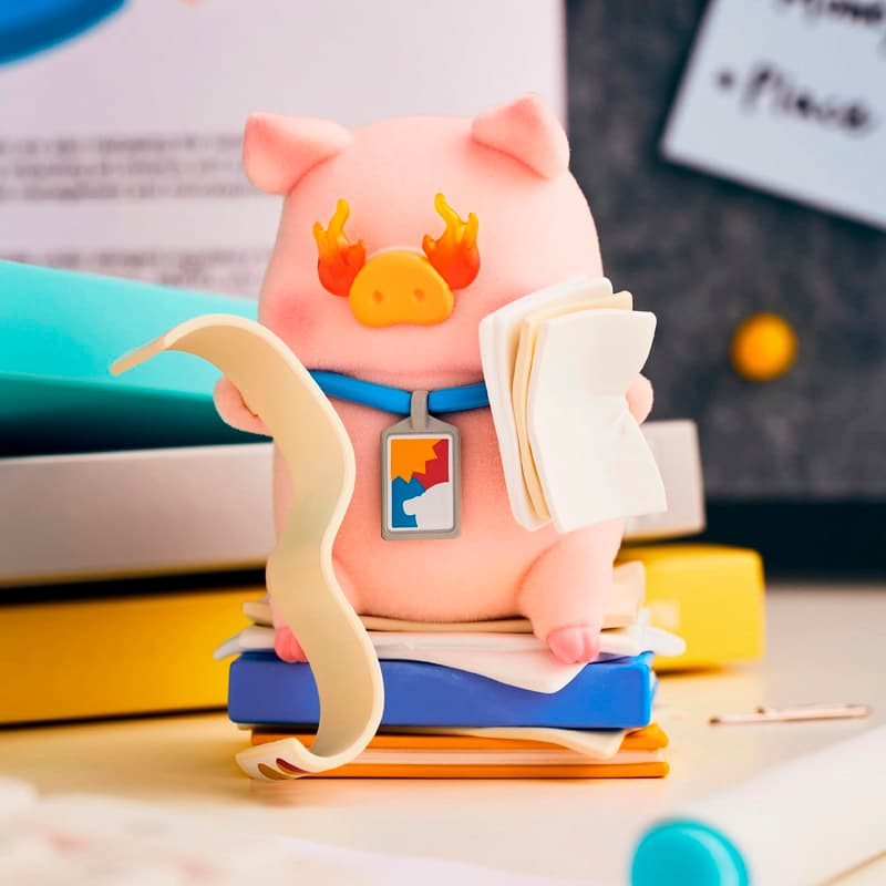 Фигурка из серии Lulu The Piggy Office Blind Box — фото 3