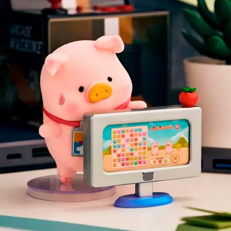 Фигурка из серии Lulu The Piggy Office Blind Box — фото 6