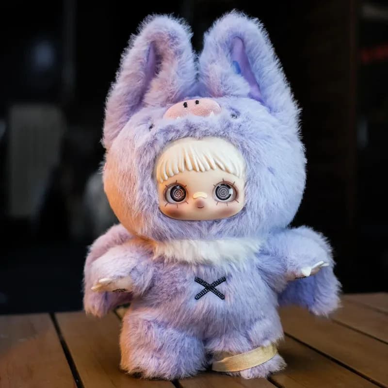 Фигурка 'Упырь' из серии MayMei V2 Dark Forest Blind Box в фиолетовом костюме