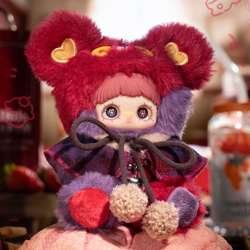 Фигурка из серии MayMei Tiny Bear Cookie Blind Box